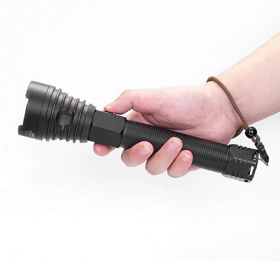 XHP90 3000LM Tactical 3 Mode Zoom Flashlight LED Hunting Torch
